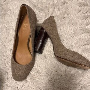 EUC Coach Women's Tan and Brown Heels